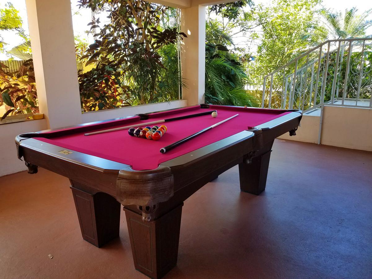 Wssm Surf House Bed & Breakfast Aguadilla Eksteriør bilde